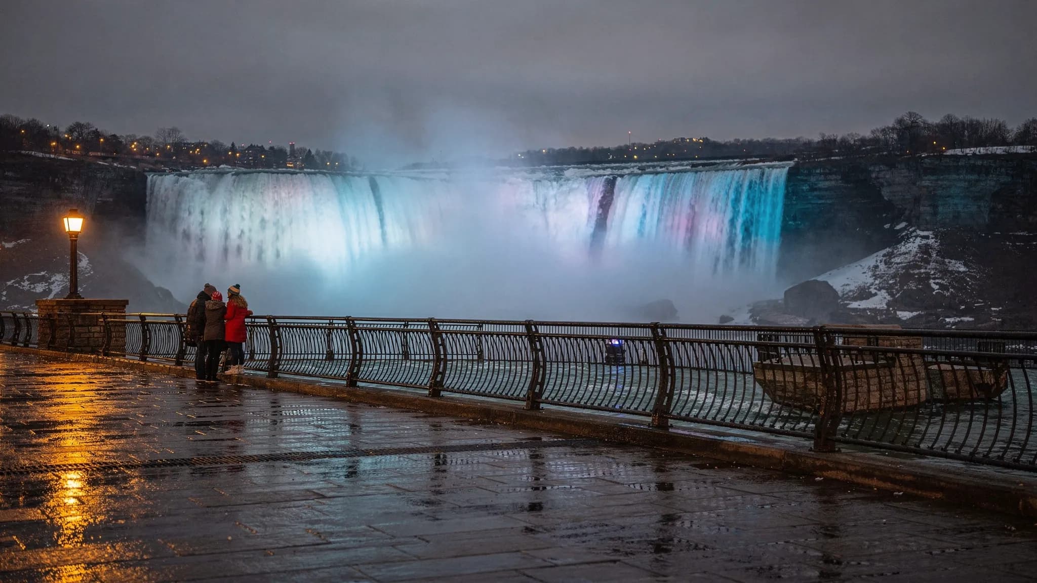 Cheap Hotel Rooms in Niagara Falls NY: Weeknight Wins in 2026