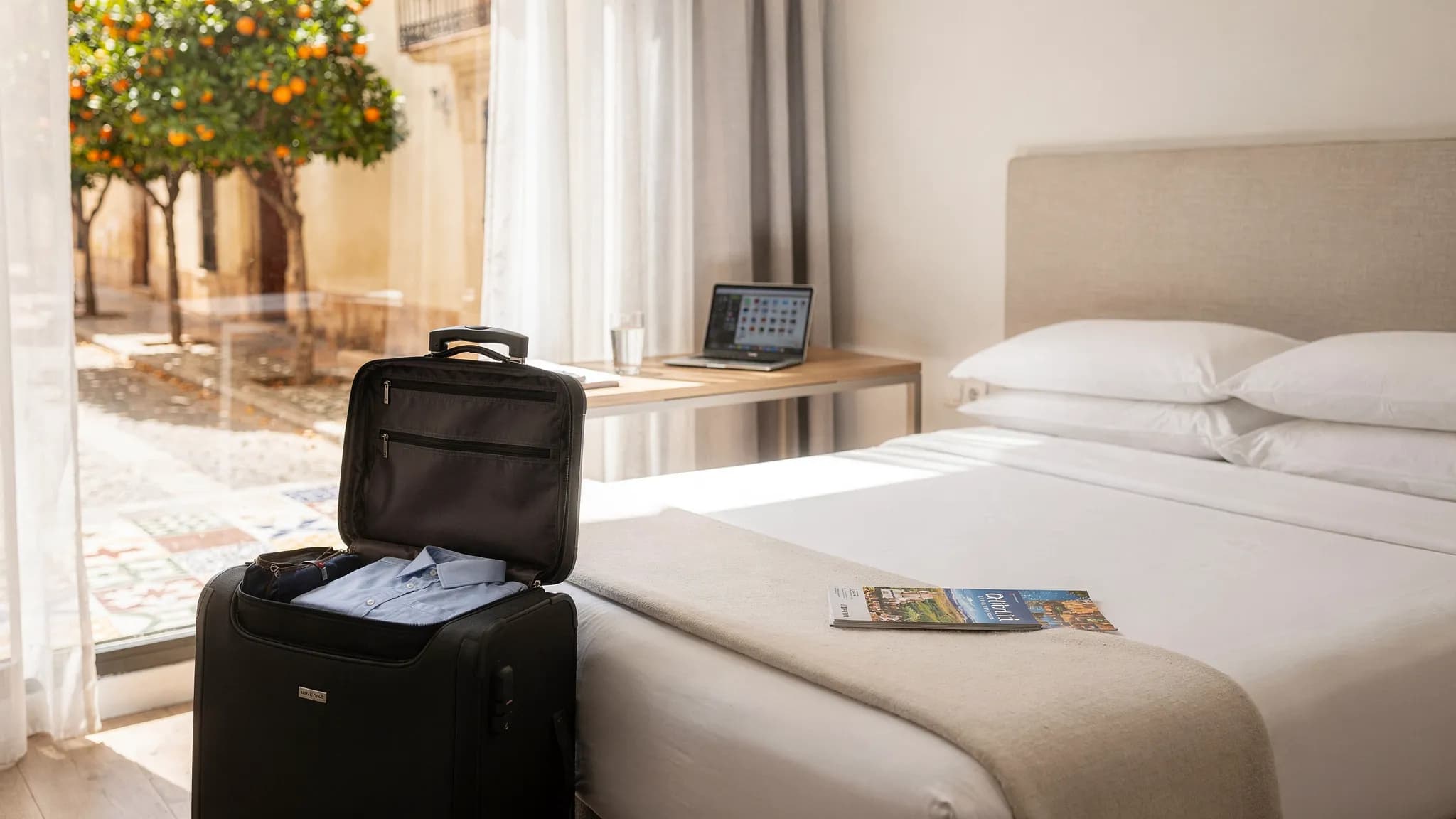 Dayuse Hotel Guide: When Day Rates Save Your Trip